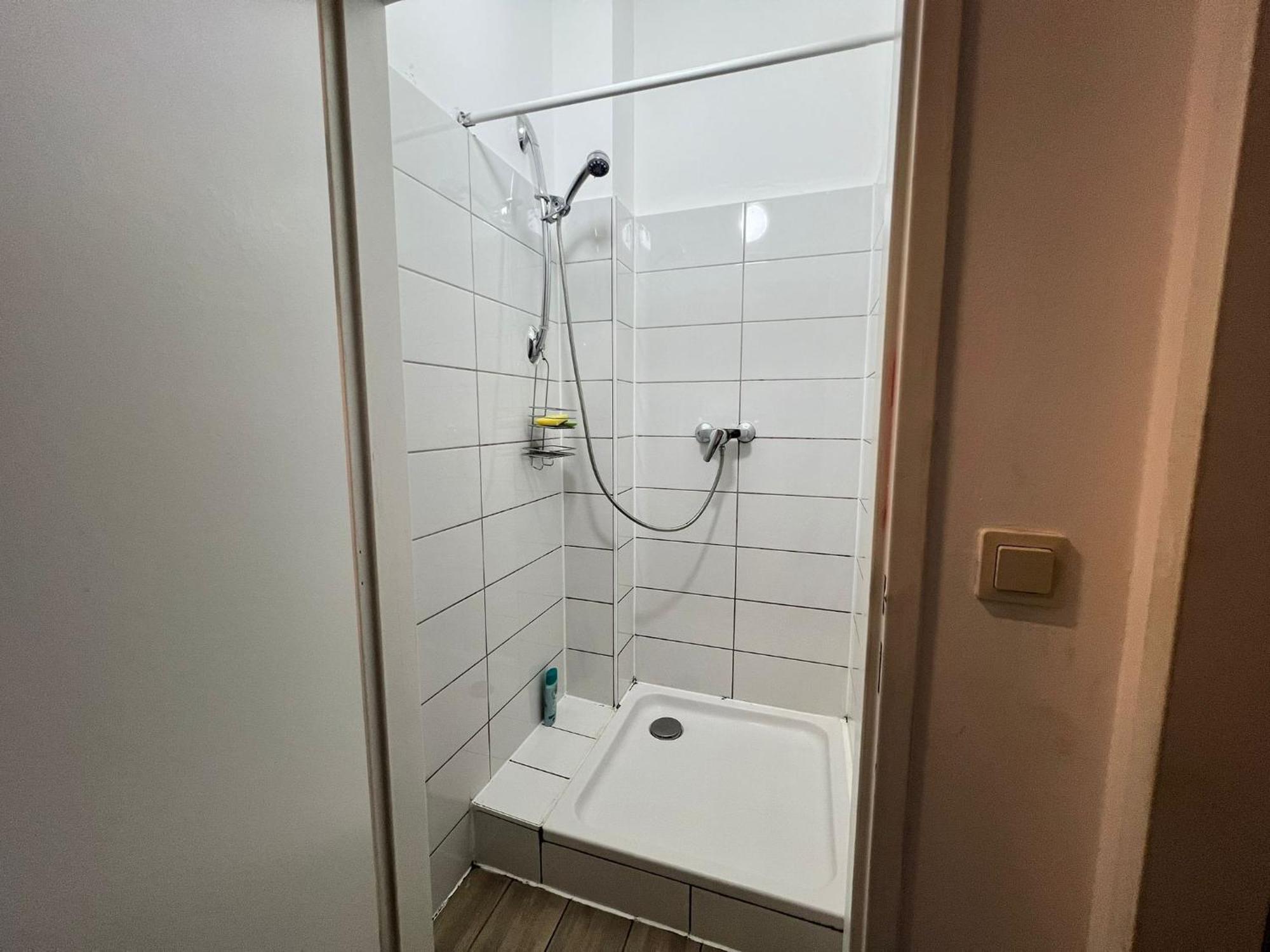 Apartament Neat 1br Apt. Simmering - Ideal For Longstays Viena